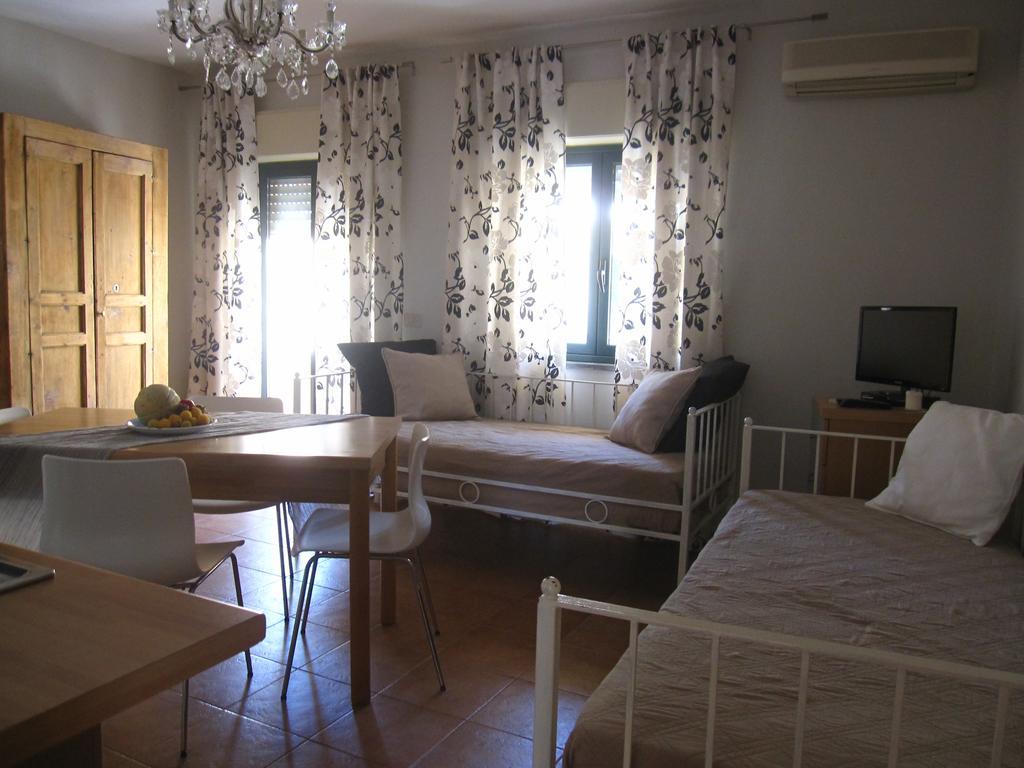 Case Borgo Vacanze Letojanni Kültér fotó